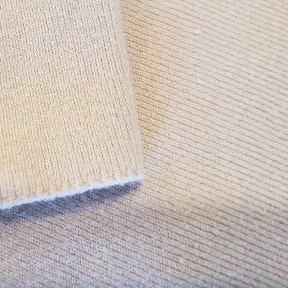 Vila Milano Soft Camel Color Sweater in Size Large Perfect for Fall - Picture 3 of 4